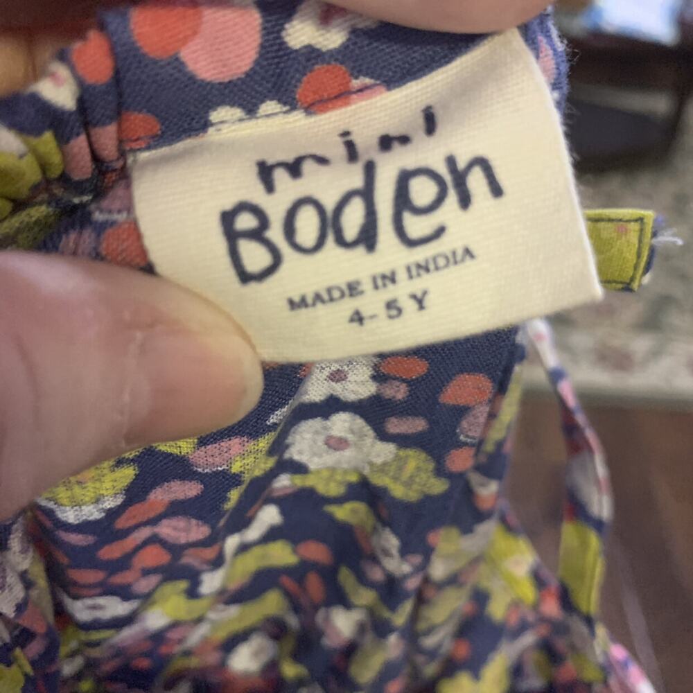 Mini Boden Romper - Picture 4 of 4